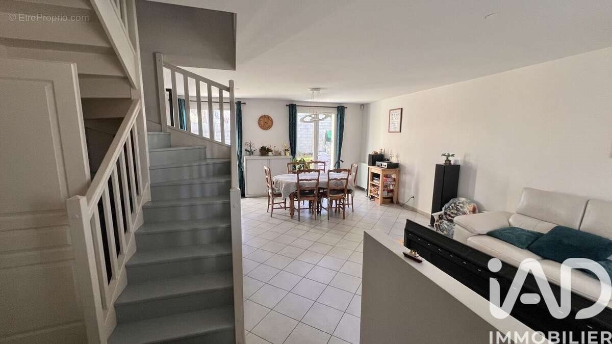 Maison à vendre, 116m², Gretz-Armainvilliers