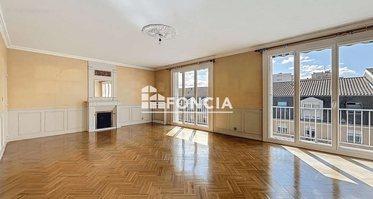 Appartement à vendre, 127m², Limoges