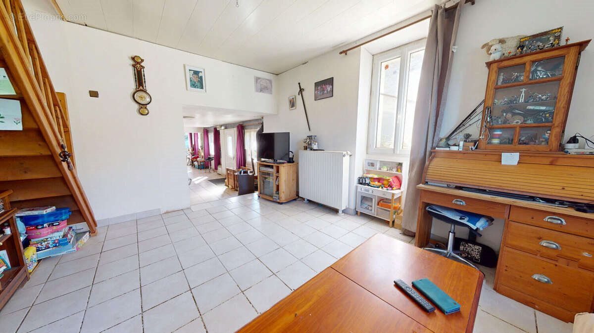 Maison à vendre, 153m², Issor