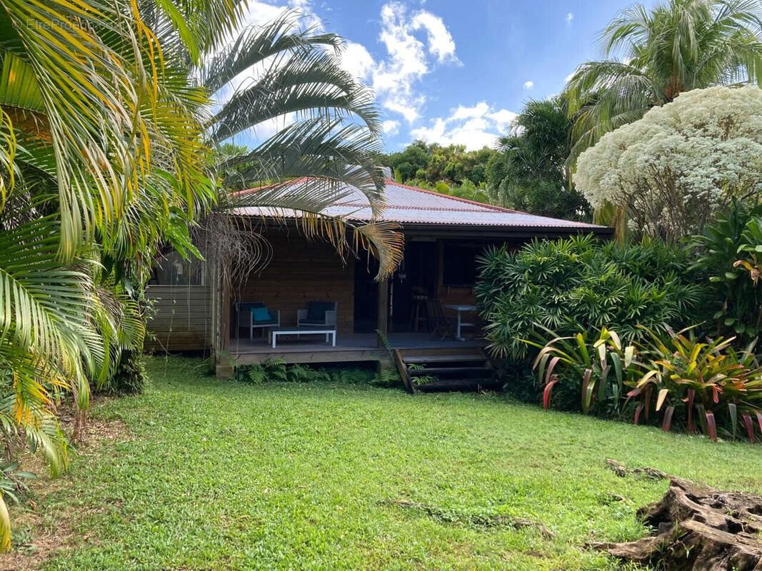 Maison à vendre, 150m², Bouillante