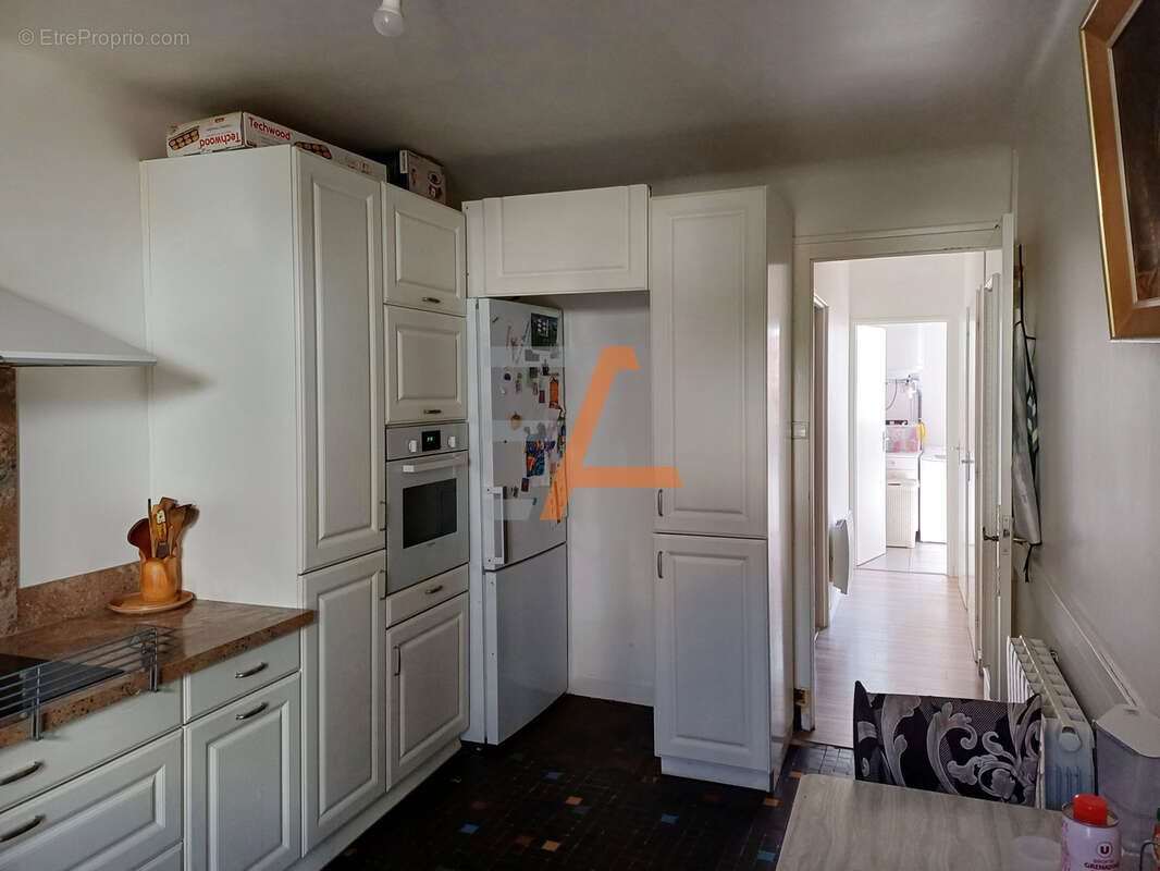 Appartement à vendre, 162m², Saint-Etienne