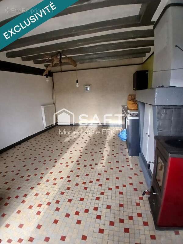 Maison à vendre, 51m², Saint-Flovier