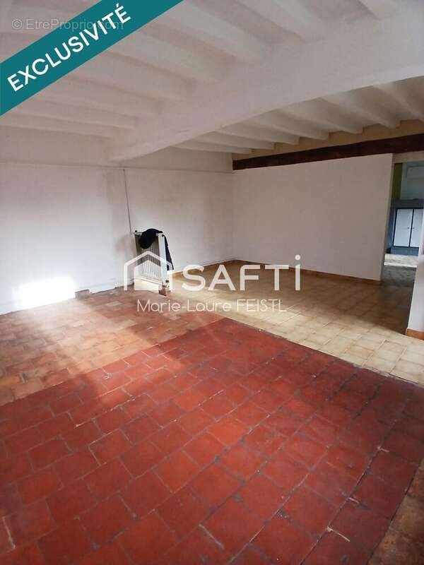 Maison à vendre, 51m², Saint-Flovier