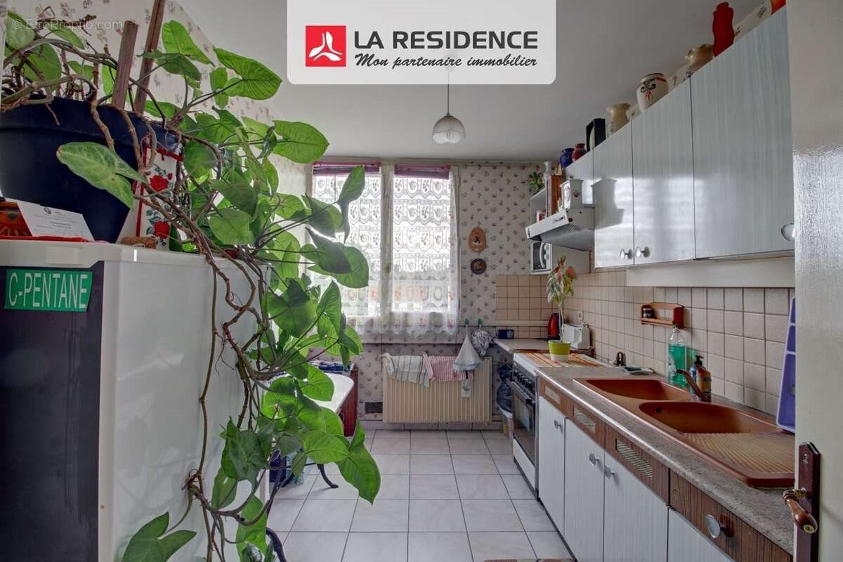 Appartement à vendre, 70m², Les Mureaux