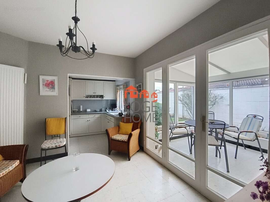 Maison à vendre, 80m², Cauchy-à-la-Tour