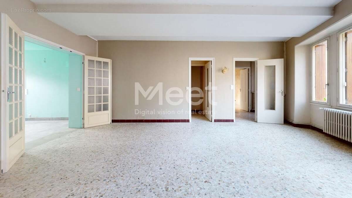 Maison à vendre, 130m², Bassou