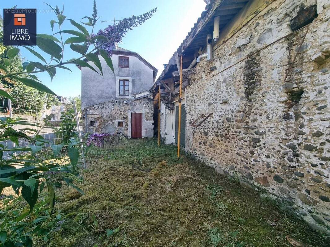 Maison à vendre, 300m², Artigueloutan