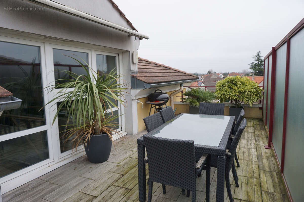 Appartement à vendre, 100m², Gournay-sur-Marne