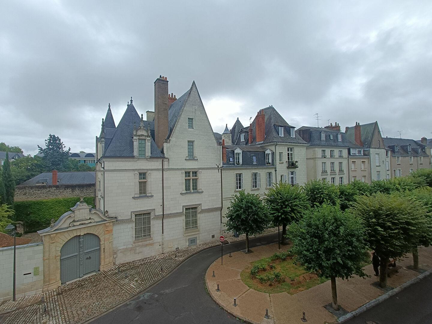 Appartement à vendre, 61m², Tours