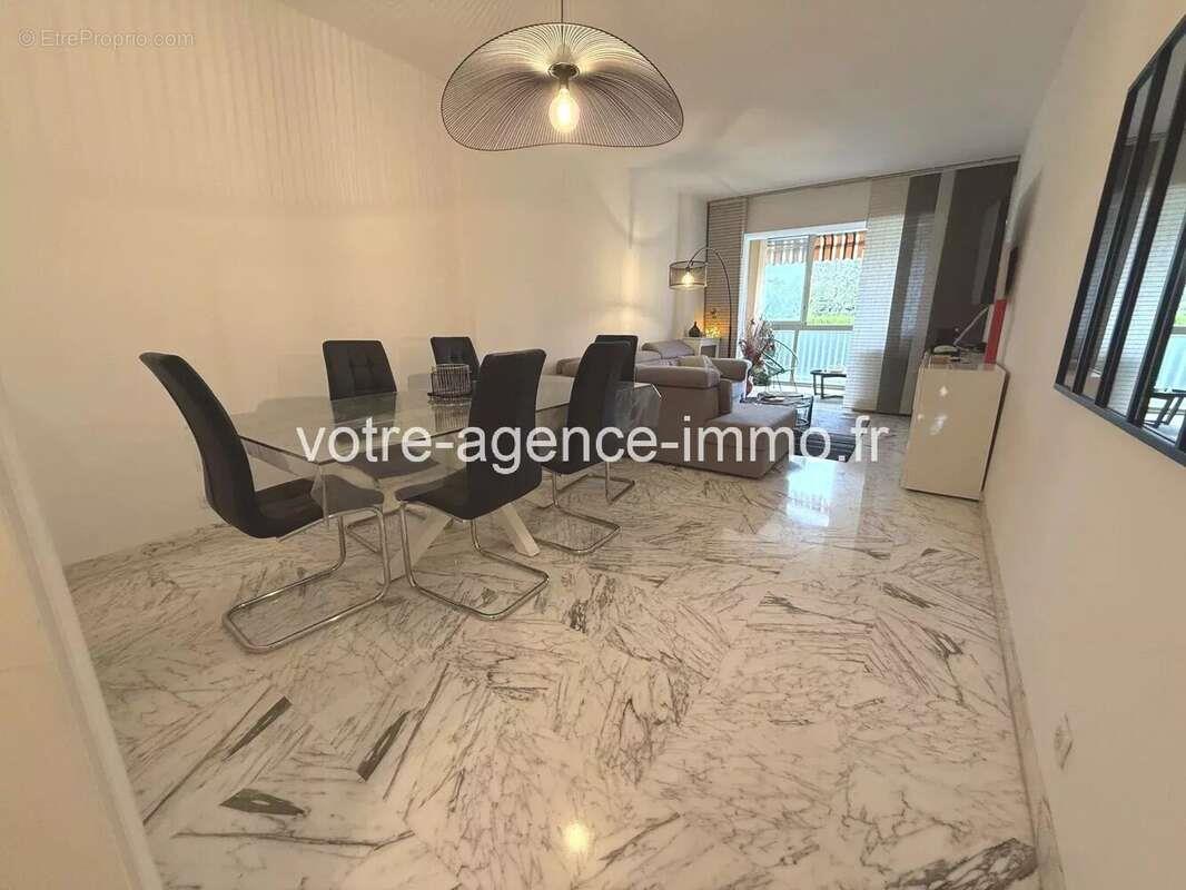 Appartement à vendre, 66m², Nice