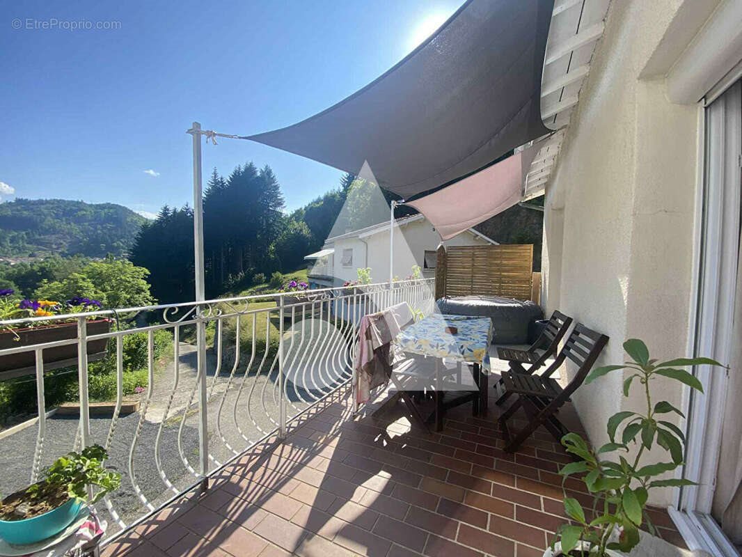 Maison à vendre, 129m², Mariac