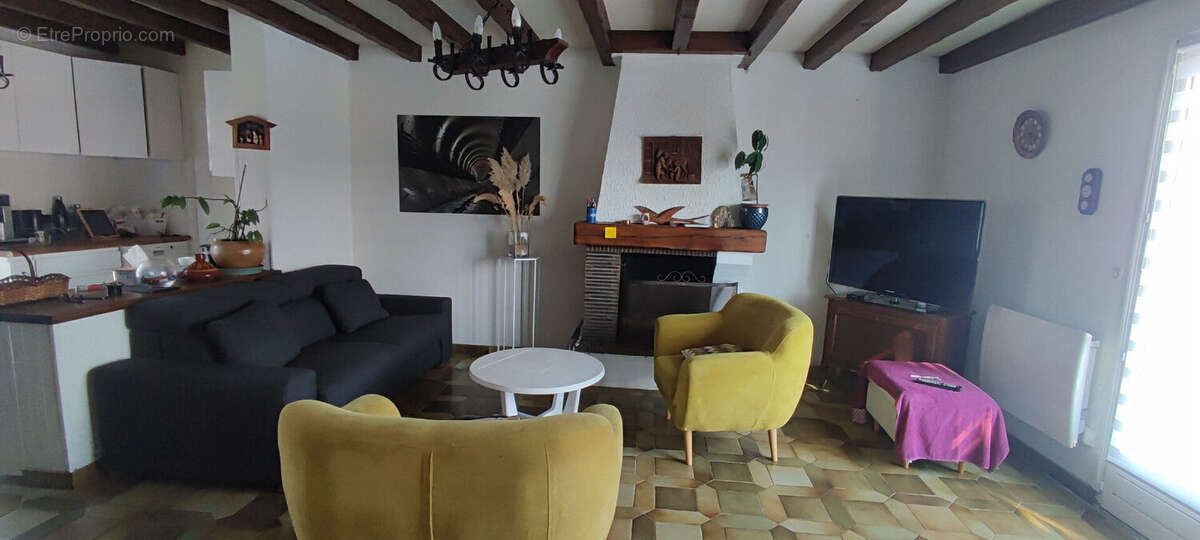 Maison à vendre, 83m², Domats