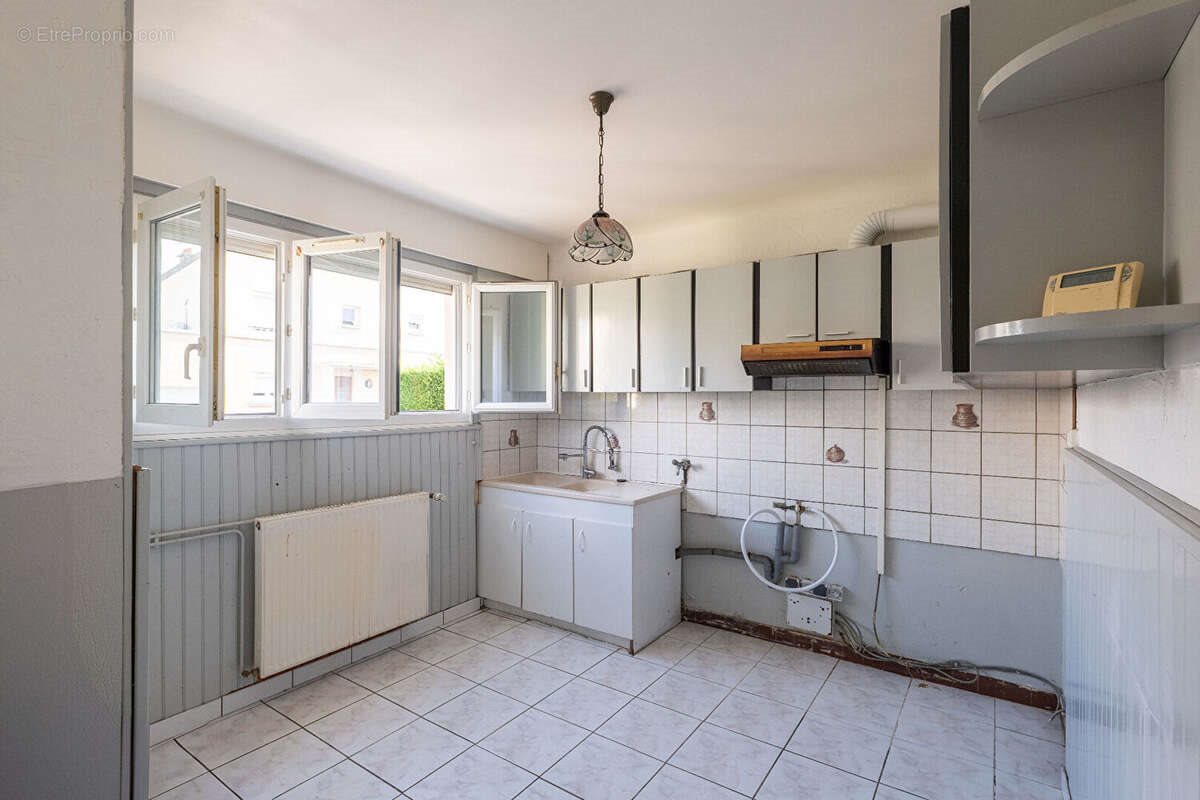 Maison à vendre, 102m², Cébazat