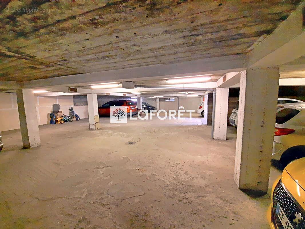 Appartement à vendre, 190m², Saint-Etienne