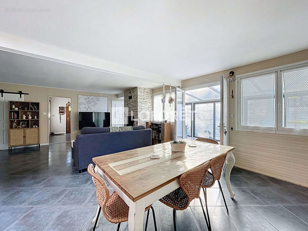 Maison à vendre, 164m², Sainte-Marie