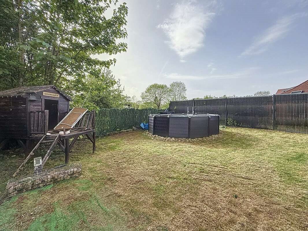 Maison à vendre, 131m², Eloie