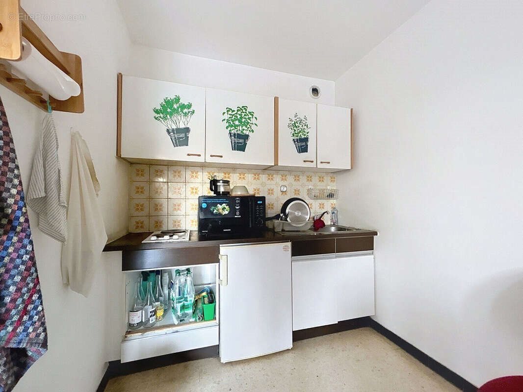 Appartement à vendre, 27m², Nîmes