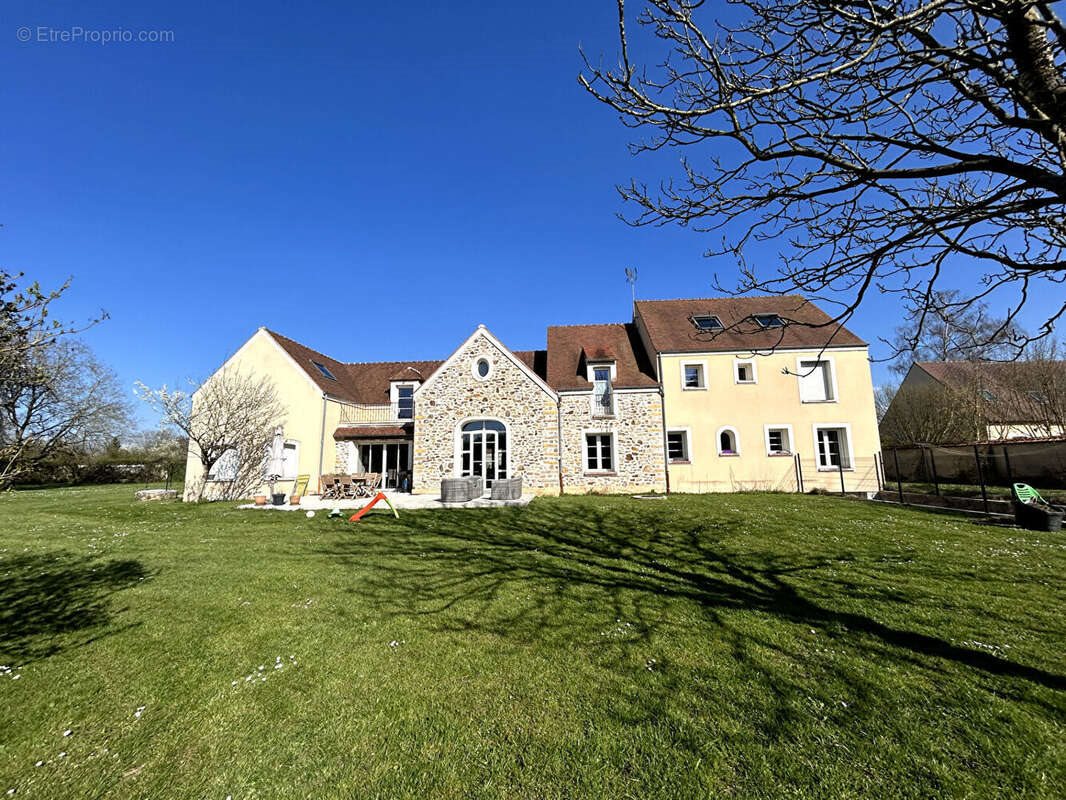 Maison à vendre, 400m², Marles-en-Brie