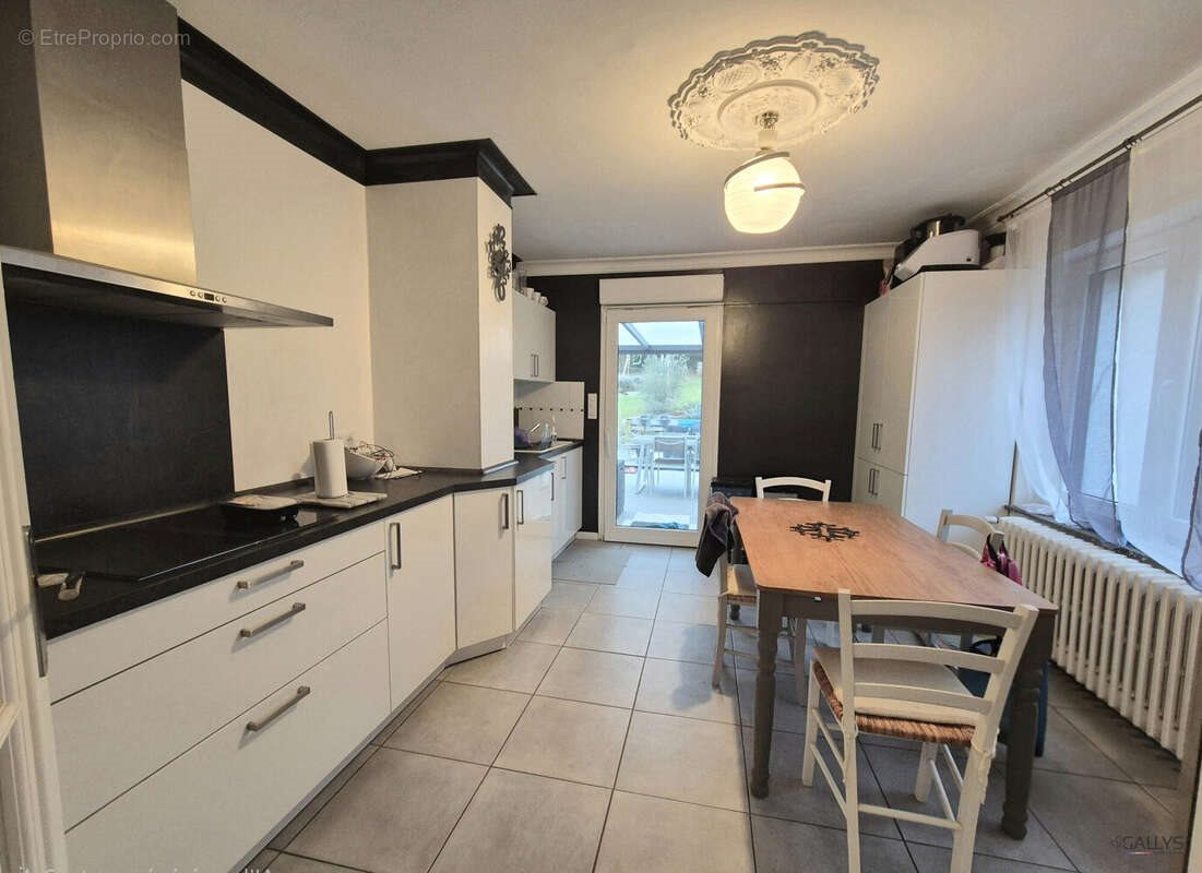 Maison à vendre, 142m², Rombas