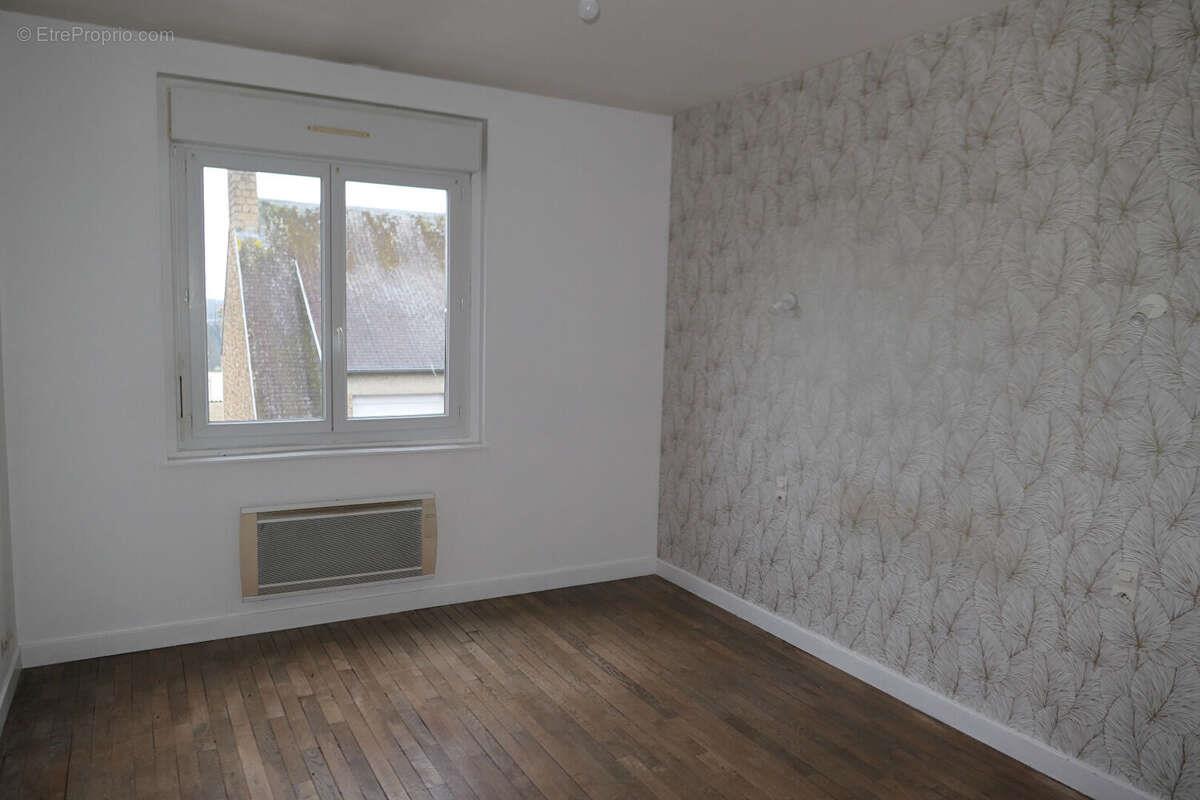 Appartement à vendre, 85m², Saint-Hilaire-du-Harcouët