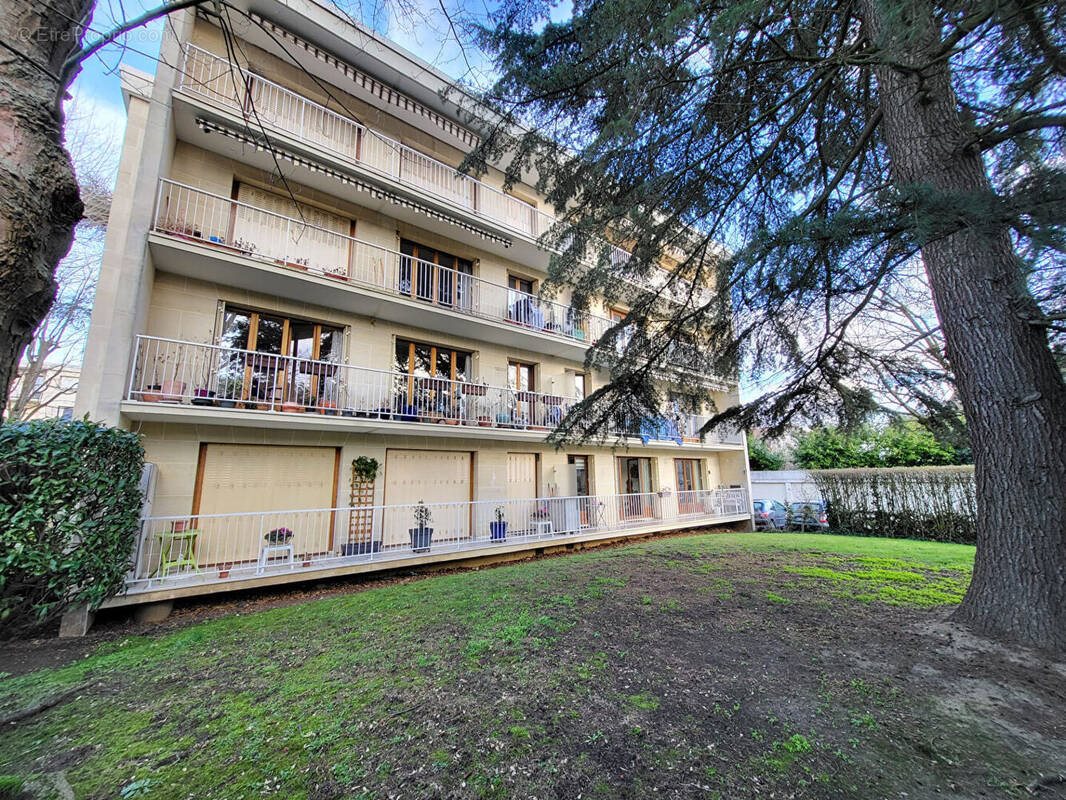 Appartement à vendre, 76m², Groslay