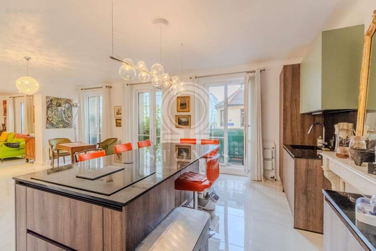 Appartement à vendre, 102m², Paris 11ème