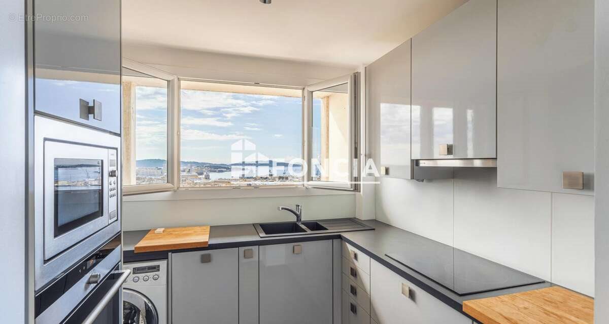 Appartement à vendre, 67m², Toulon