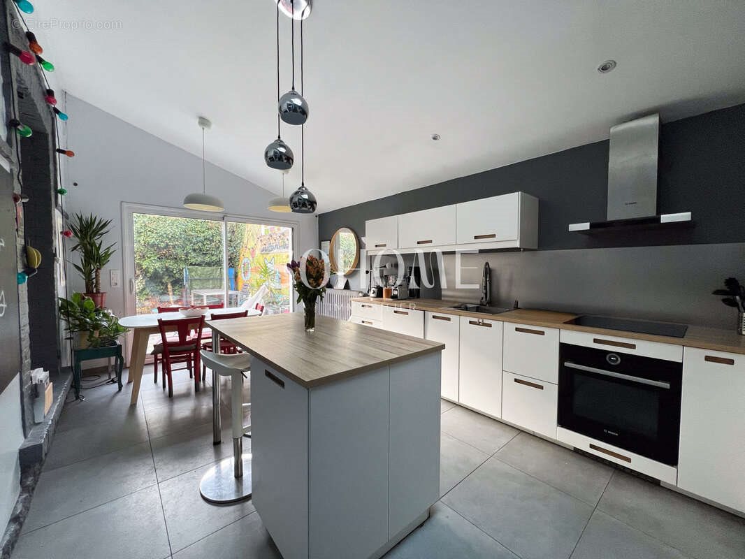 Maison à vendre, 157m², Reims