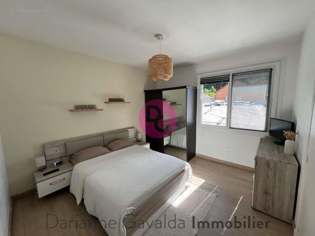 Appartement à vendre, 130m², Decazeville