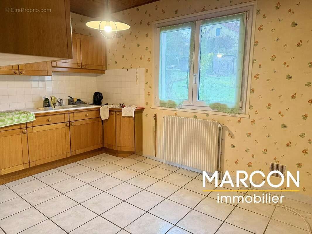 Maison à vendre, 81m², Guéret