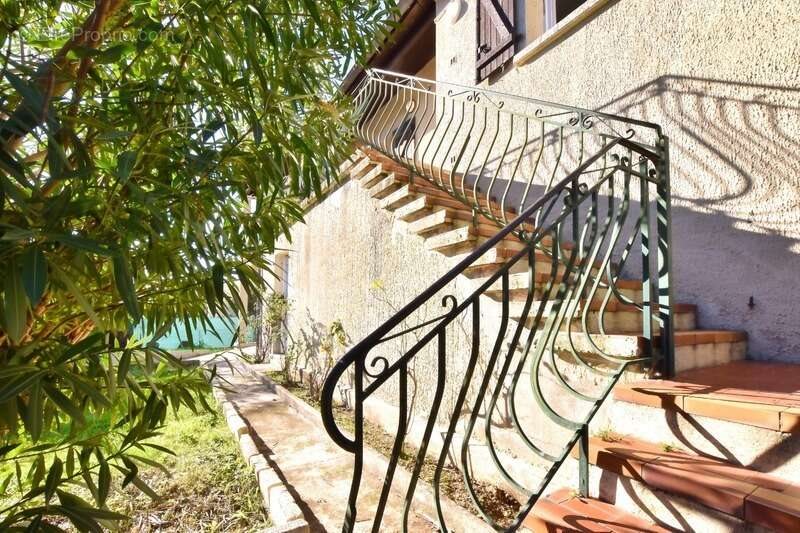 Maison à vendre, 207m², Lodève