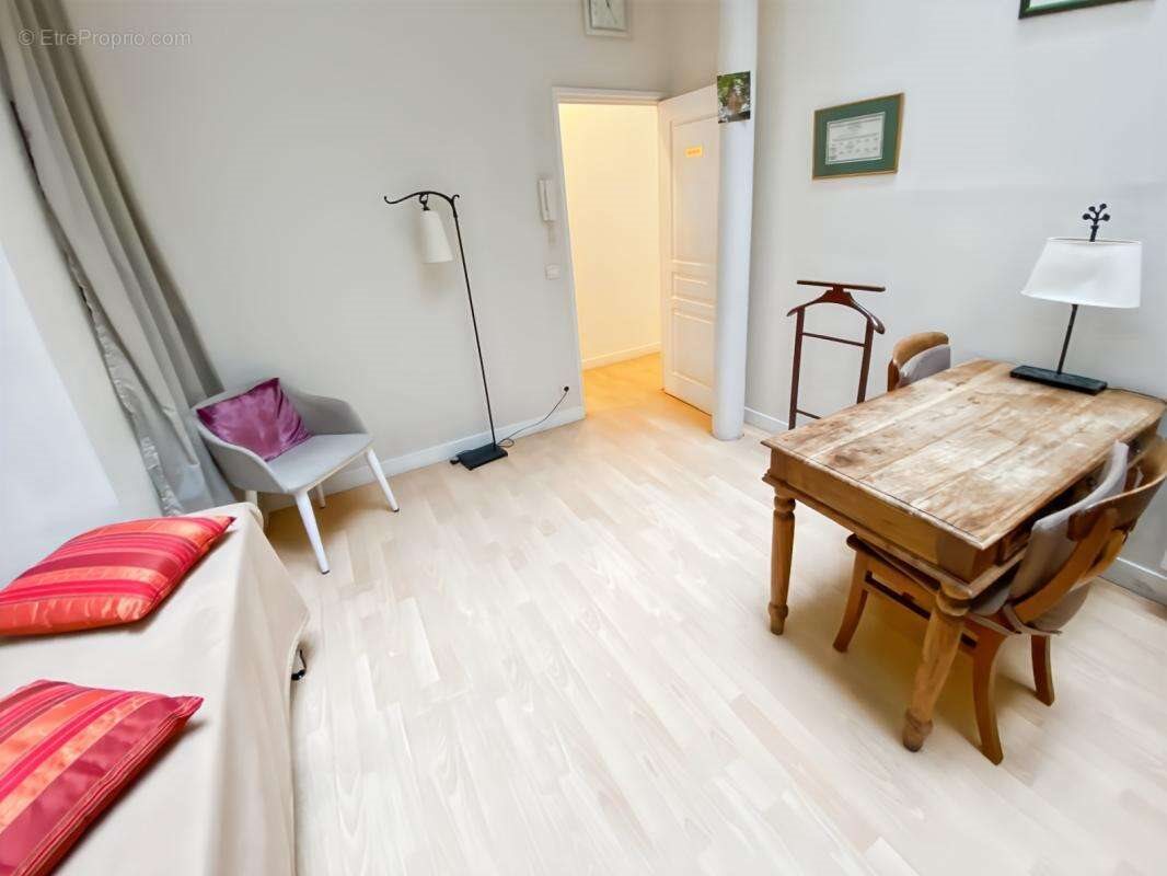 Maison à vendre, 133m², Paris 9ème