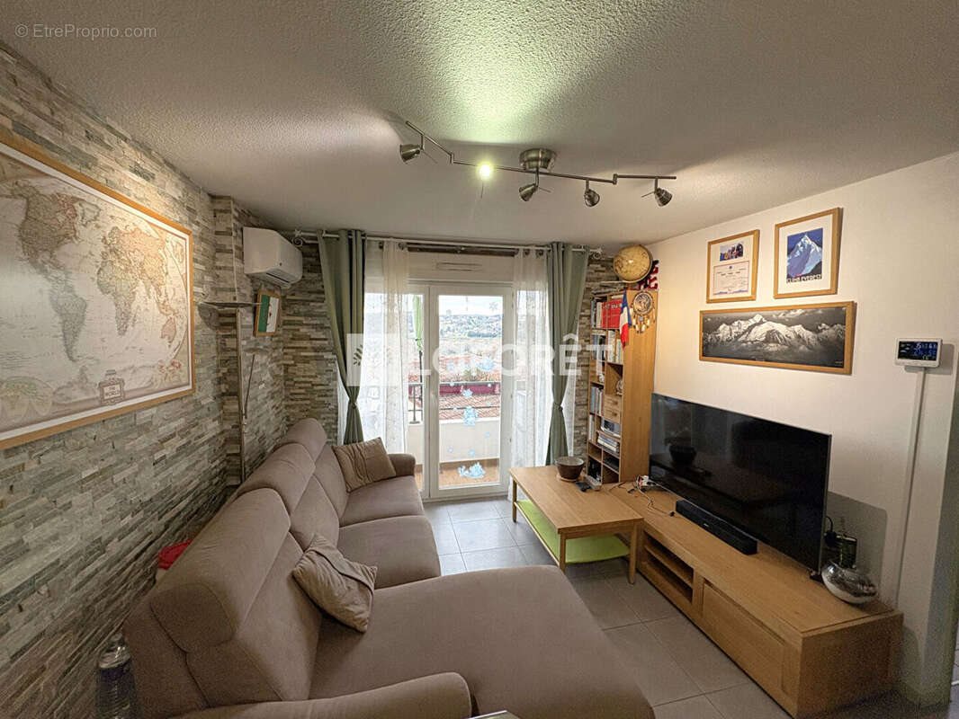 Appartement à vendre, 37m², Grigny