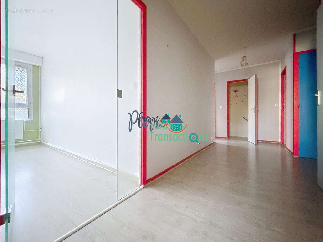 Appartement à vendre, 81m², Saint-Maurice-d'Etelan