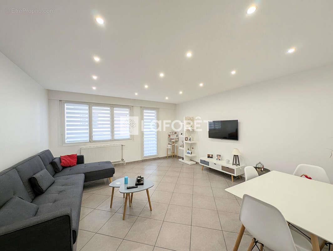 Appartement à vendre, 82m², Grenoble