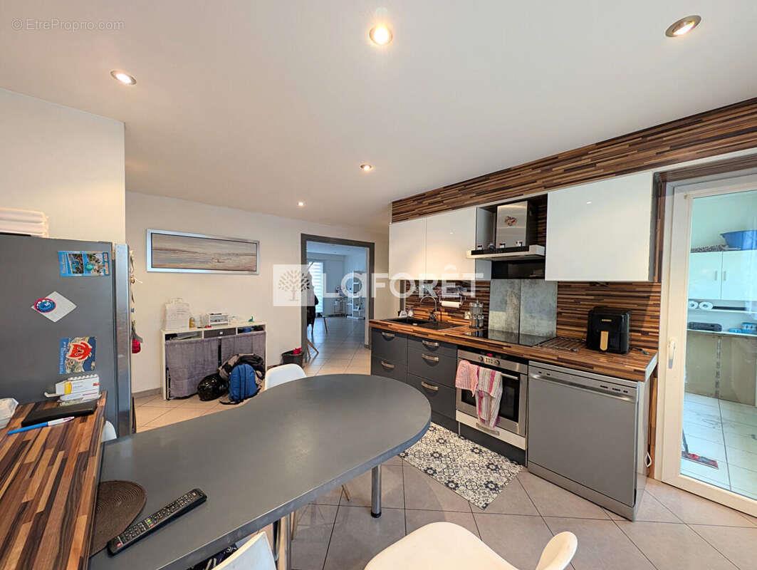 Appartement à vendre, 82m², Grenoble