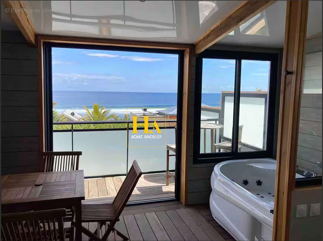 Maison à vendre, 363m², Les Trois-Bassins