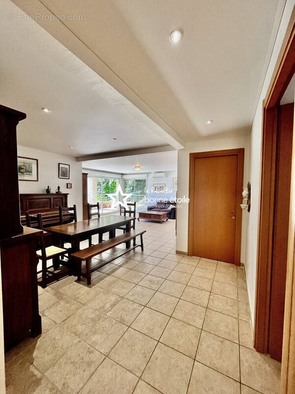 Appartement à vendre, 88m², San-Martino-di-Lota