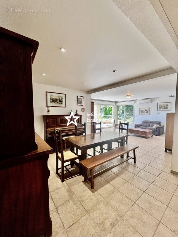 Appartement à vendre, 88m², San-Martino-di-Lota