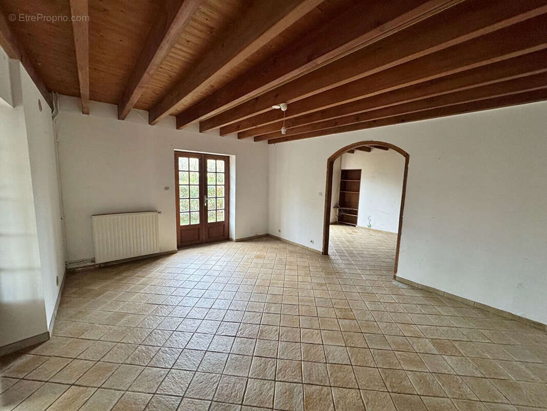Maison à vendre, 148m², L'Etang-Bertrand