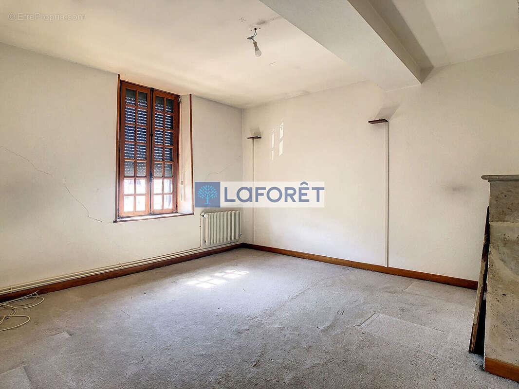 Appartement à vendre, 326m², Wassy