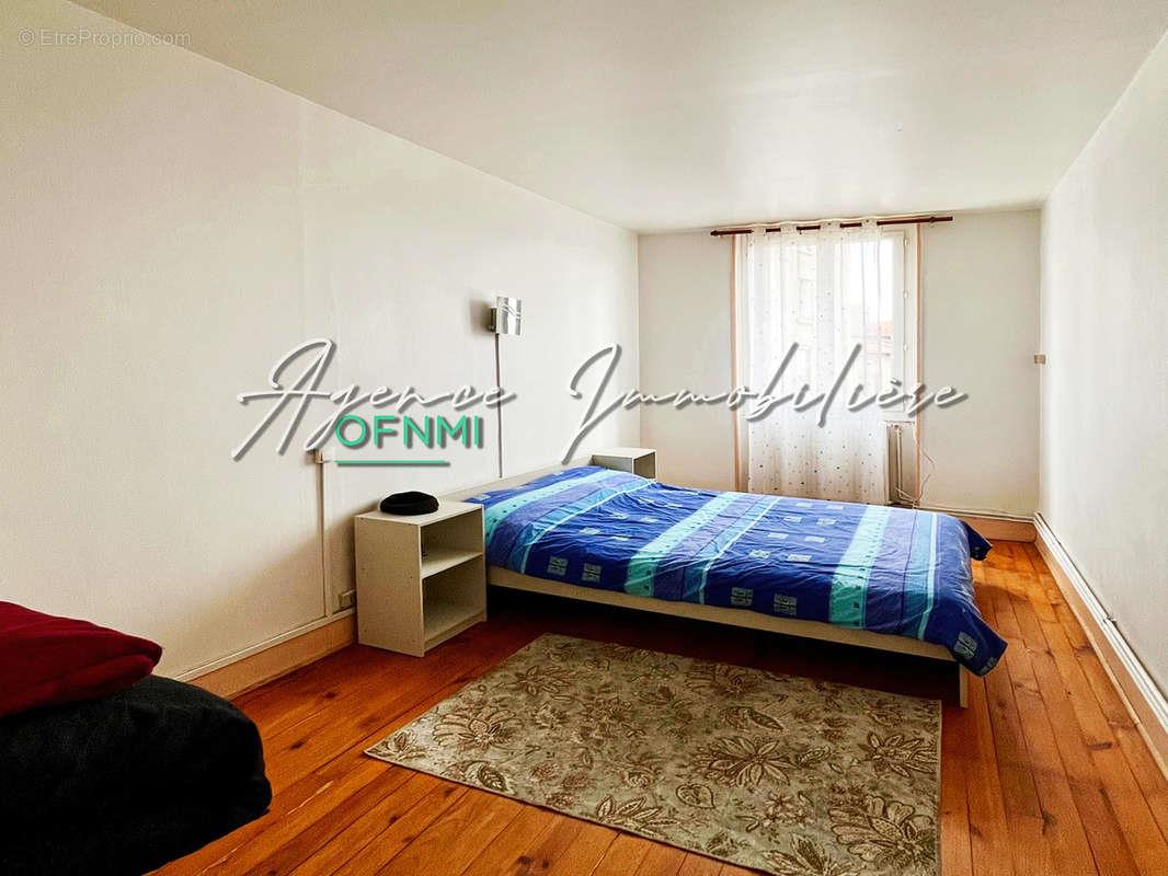 Appartement à vendre, 57m², Saint-Etienne