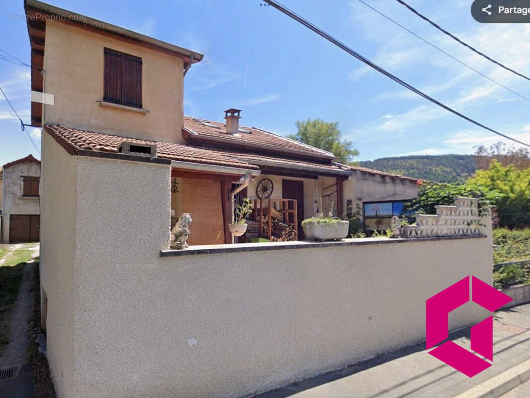 Maison à vendre, 104m², Firminy