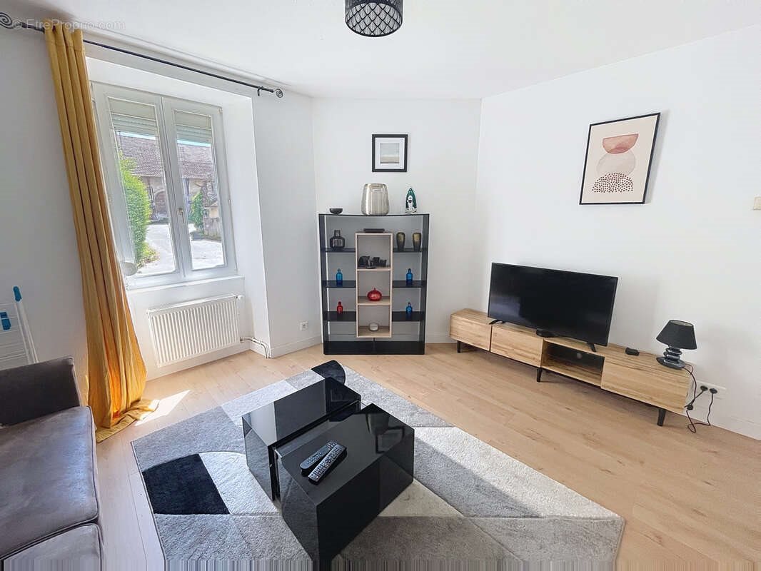 Appartement à vendre, 305m², Seloncourt