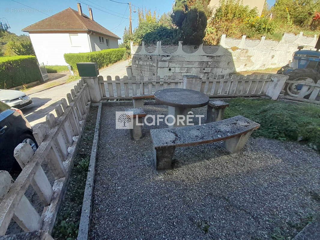 Maison à vendre, 95m², Salins-les-Bains