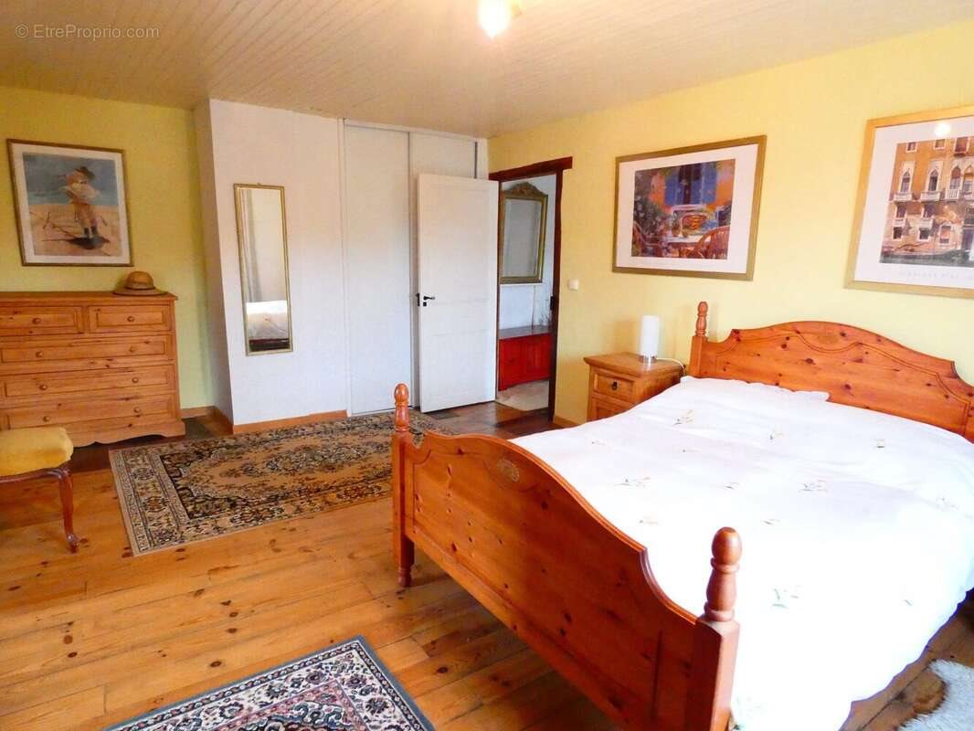 Maison à vendre, 140m², Gensac-de-Boulogne