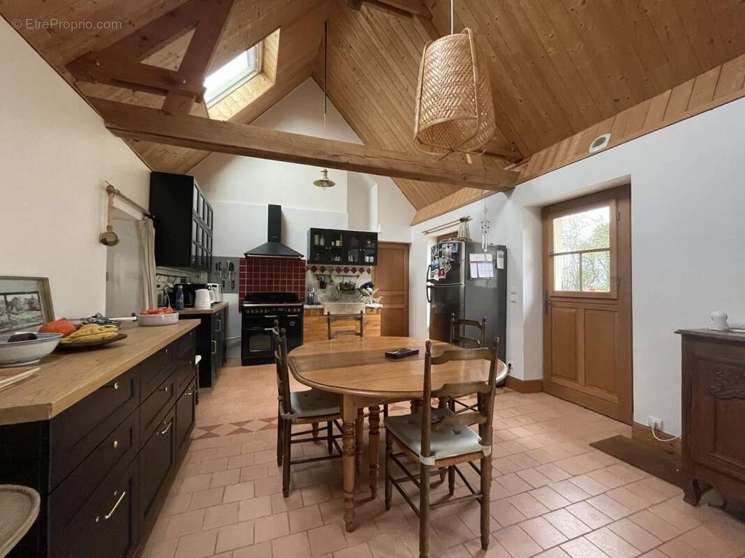 Maison à vendre, 137m², Sargé-lès-le-Mans