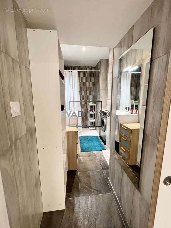 Appartement à vendre, 106m², Chazelles-sur-Lyon