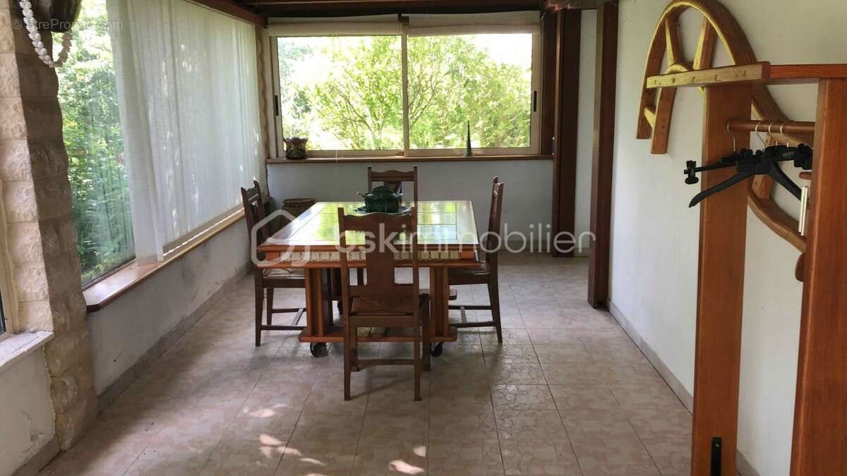 Maison à vendre, 167m², Limalonges