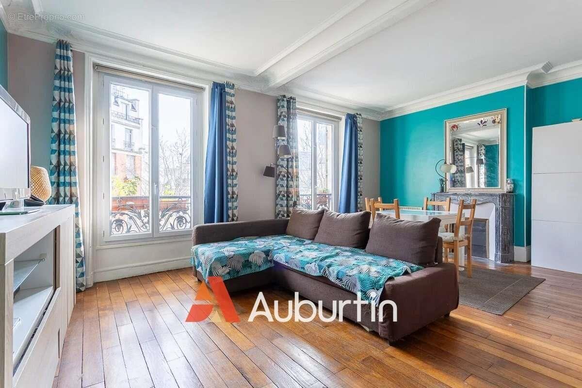Maison à vendre, 51m², Paris 18ème